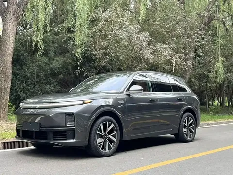 2023 Li Auto L7