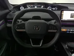 2022 Changan UNI-V 1.5T Premium, белый — фото 11