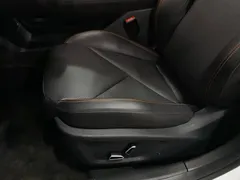 2022 Changan UNI-V 1.5T Premium, белый — фото 20
