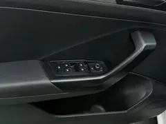 2022 Volkswagen T-Roc 280TSI DSG 2WD Elite Plus, белый — фото 9