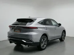 2022 Toyota Venza 2.0L CVT 2WD Luxury — фото 2