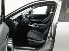 2022 Toyota Venza 2.0L CVT 2WD Luxury — фото 10