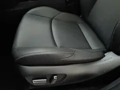 2022 Toyota Venza 2.0L CVT 2WD Luxury — фото 20