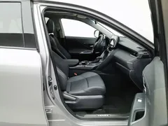 2022 Toyota Venza 2.0L CVT 2WD Luxury — фото 23