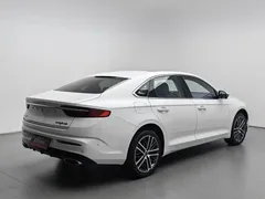2021 Geely Preface 2.0TD Premium, белый — фото 2