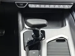2021 Geely Preface 2.0TD Premium, белый — фото 13