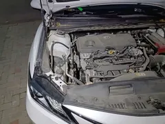 2021 Toyota Camry 2.5G Luxury, белый — фото 20