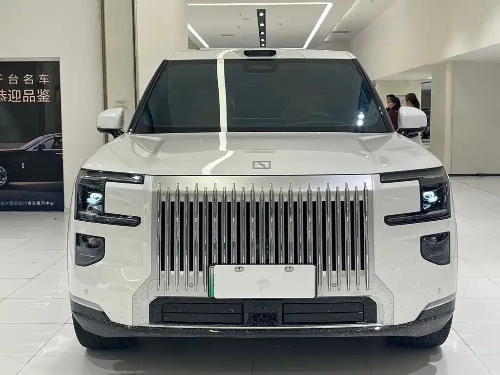 2024 Zeekr 009 7-Seat Aisle Version 140kWh