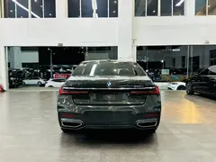2021 BMW 7 Series 740Li Leading M Sport Package — фото 5