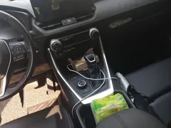 2023 Toyota Wildlander Hybrid 2.5L E-CVT 4WD Luxury Plus — фото 16