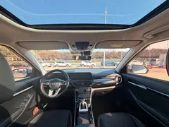2023 Kia Seltos 1.5L CVT Luxury, белый — фото 7