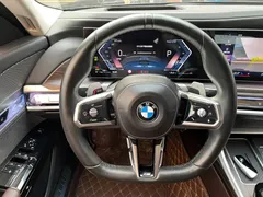 2023 BMW 7 Series 740Li Leading M Sport Package, чёрный — фото 15