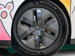2024 Li Auto MEGA Ultra, белый — фото 7