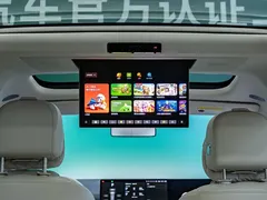 2024 Li Auto MEGA Ultra, белый — фото 9