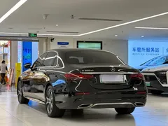 2022 Mercedes-Benz E-Class E 350 e L PHEV Sedan, чёрный — фото 5