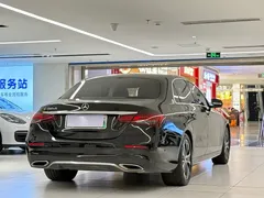 2022 Mercedes-Benz E-Class E 350 e L PHEV Sedan, чёрный — фото 7