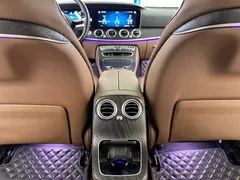 2022 Mercedes-Benz E-Class E 350 e L PHEV Sedan, чёрный — фото 20