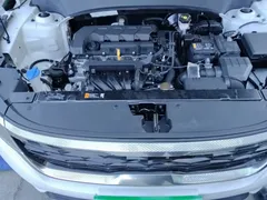 2020 Kia Seltos 1.5L CVT Trend, белый — фото 21