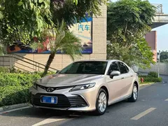 2023 Toyota Camry 2.0G Luxury — фото 1