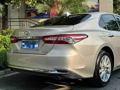 2023 Toyota Camry 2.0G Luxury — фото 8