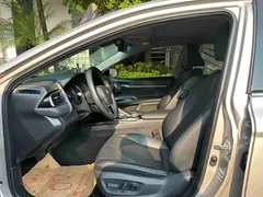 2023 Toyota Camry 2.0G Luxury — фото 10