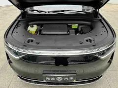2025 Aito M8 EREV Ultra 53.4kWh 5-Seat 192-line Lidar, чёрный — фото 18