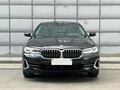 2023 BMW 5 Series 530Li Leading Luxury Package, чёрный — фото 2