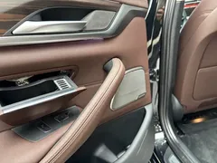 2023 BMW 5 Series 530Li Leading Luxury Package, чёрный — фото 24
