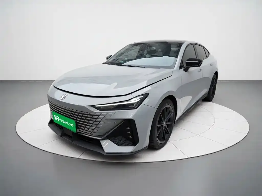 2022 Changan UNI-V 1.5T Premium