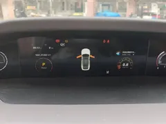 2022 Changan UNI-V 1.5T Premium — фото 7