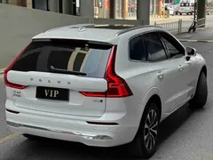 2023 Volvo XC60 4WD Luxury, белый — фото 4