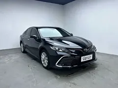 2021 Toyota Camry 2.0G Luxury, чёрный — фото 2
