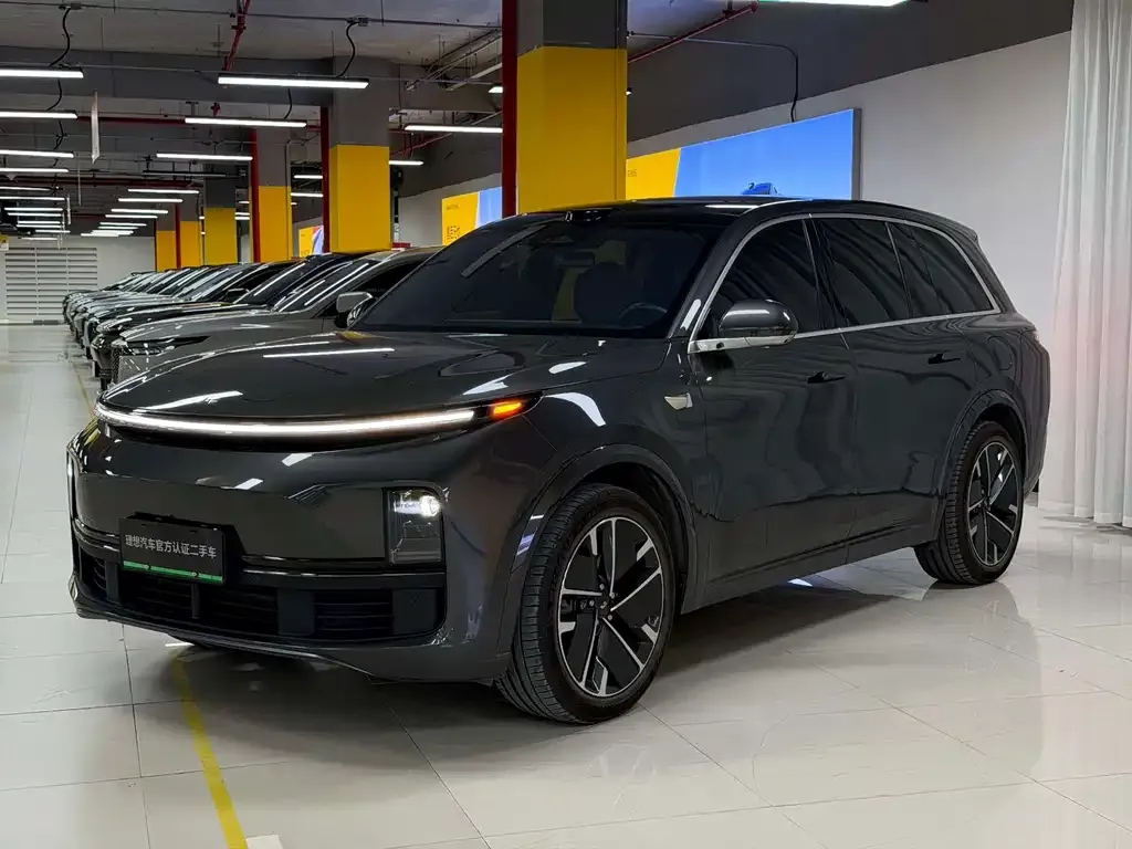2025 Li Auto L8 Smart Refresh