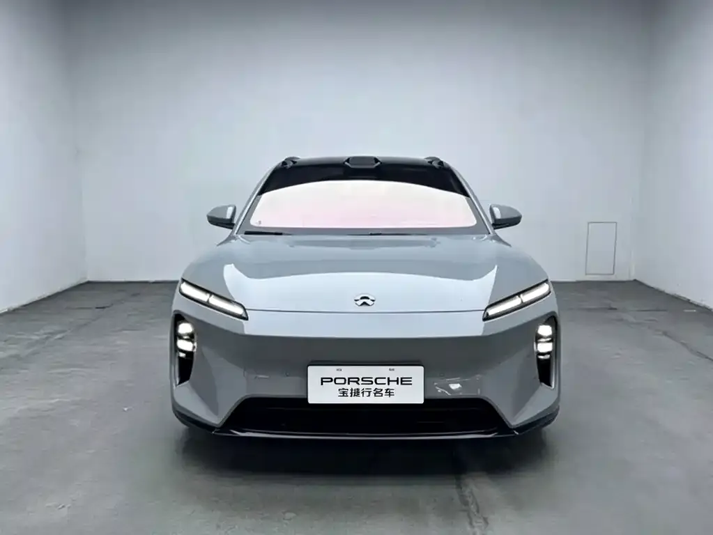 2025 Nio ET5T 75kWh Touring Champion