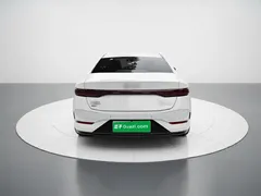 2025 BYD Qin PLUS DM-i PHEV Smart Driving 55km Leading, белый — фото 3