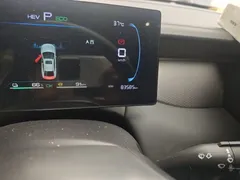 2025 BYD Qin PLUS DM-i PHEV Smart Driving 55km Leading, белый — фото 8