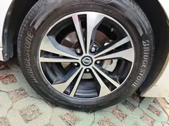2021 Nissan Sylphy 1.6L XL CVT, белый — фото 24