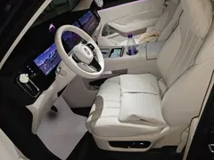 2025 Aito M8 EREV Ultra 53.4kWh 6-seat 192-line LiDAR — фото 16