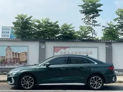 2022 Audi A3L Limousine 35 TFSI Sport, зелёный — фото 4