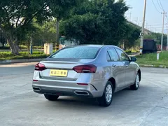 2021 Geely Emgrand UP 1.5L CVT Comfort — фото 7