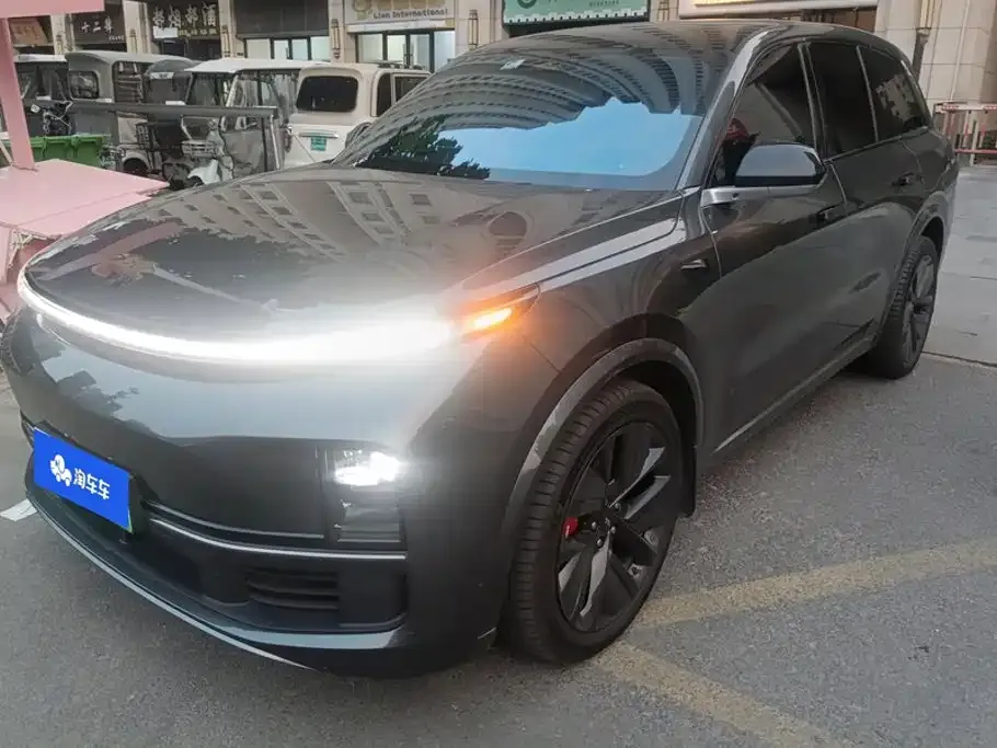 2023 Li Auto L8