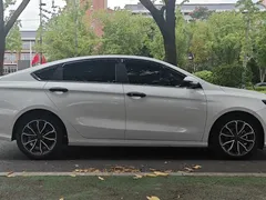 2021 Geely Binrui 1.4T CVT F Sport, белый — фото 4
