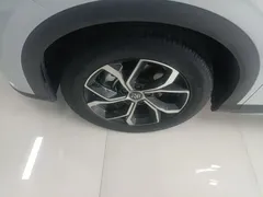2022 BYD Yuan PLUS EV 430km Premium, белый — фото 23