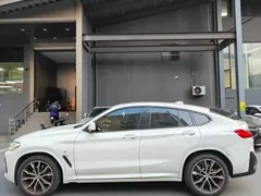 2022 BMW X4 30i M Sport Package, белый — фото 5