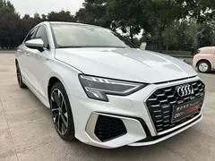 2022 Audi A3L Limousine 35 TFSI Fashion Sport, белый — фото 3