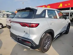 2025 BYD Yuan UP Smart Driving 401km Vitality, белый — фото 7