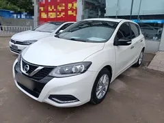2021 Nissan Tiida 1.6L CVT, белый — фото 2