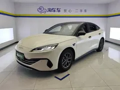 2025 BYD Seal 06 DM-i PHEV Smart Driving 80km Luxury, белый — фото 1