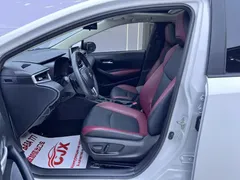 2021 Toyota Corolla TNGA 1.5L CVT GR Sport, белый — фото 7