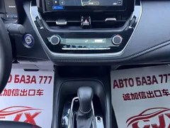 2021 Toyota Corolla TNGA 1.5L CVT GR Sport, белый — фото 12